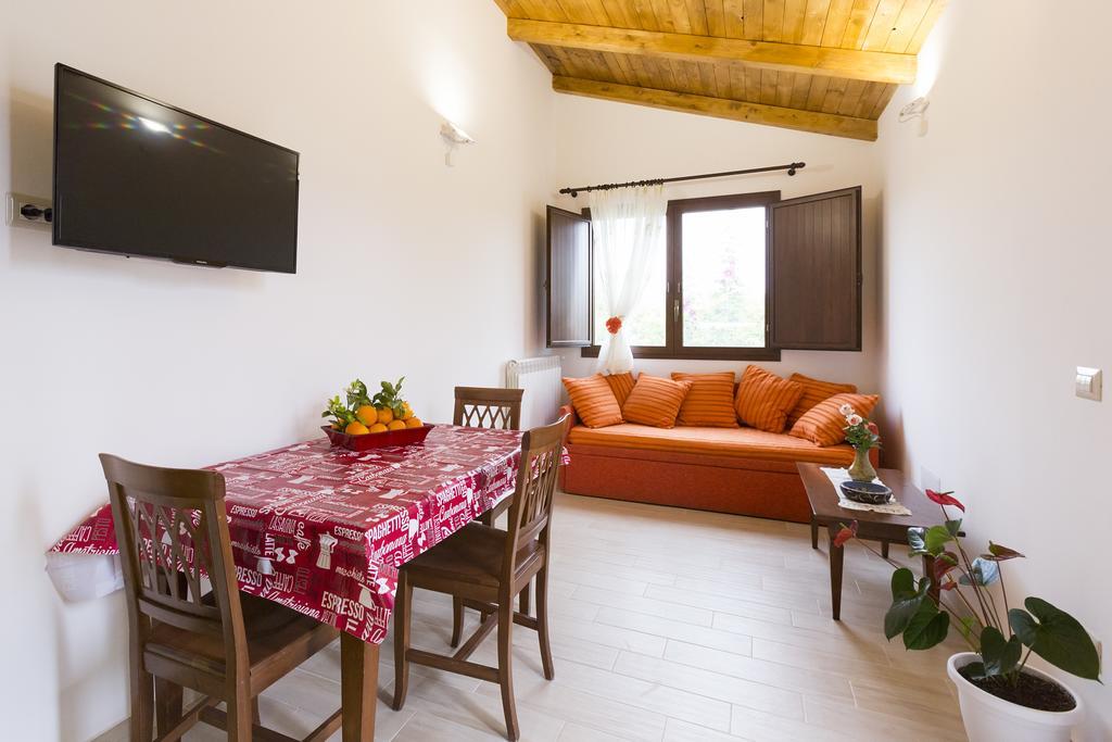 Вилла Orange Park - Agriturismo Мистербьянко Экстерьер фото