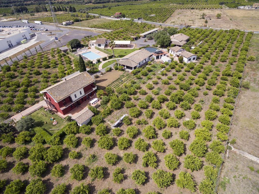 Вилла Orange Park - Agriturismo Мистербьянко Экстерьер фото